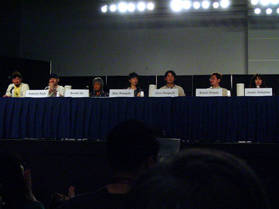 Anime Expo 2003 - Opening Ceremonies  (3)
(source: http://i360.com/shirokami/ax2k3/gallery/opening/images/DSC05757.jpg)

